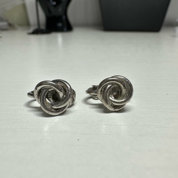 Love Knot Clip on Earrings - Picture 4 of 4